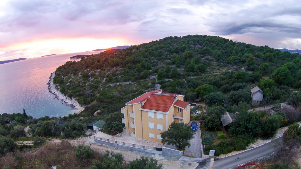 Vila Tatinja Trogir Exterior foto